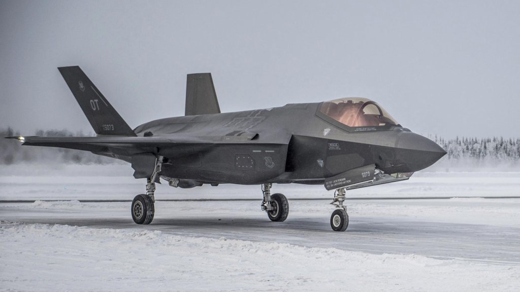  &ldquo;Dejemos de tirar dinero por esa ratonera&ldquo;: el jefe de los Servicios Armados de la C&aacute;mara de EE.UU. pide no despilfarrar m&aacute;s en el F-35 