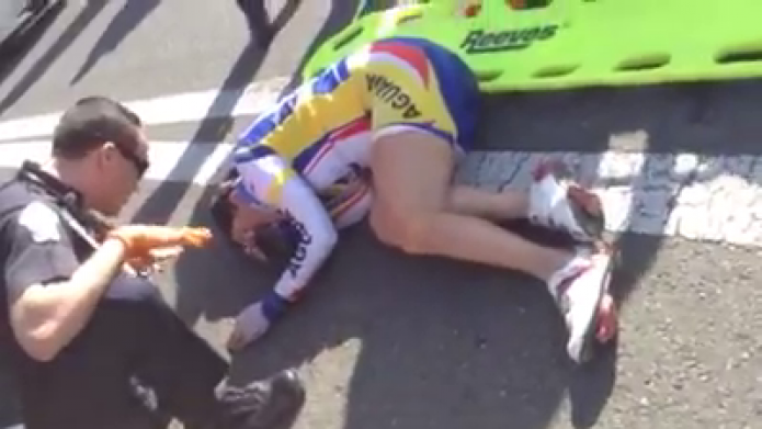 Impactante video vehículo impacta ciclista en Aguadilla y no se detiene
