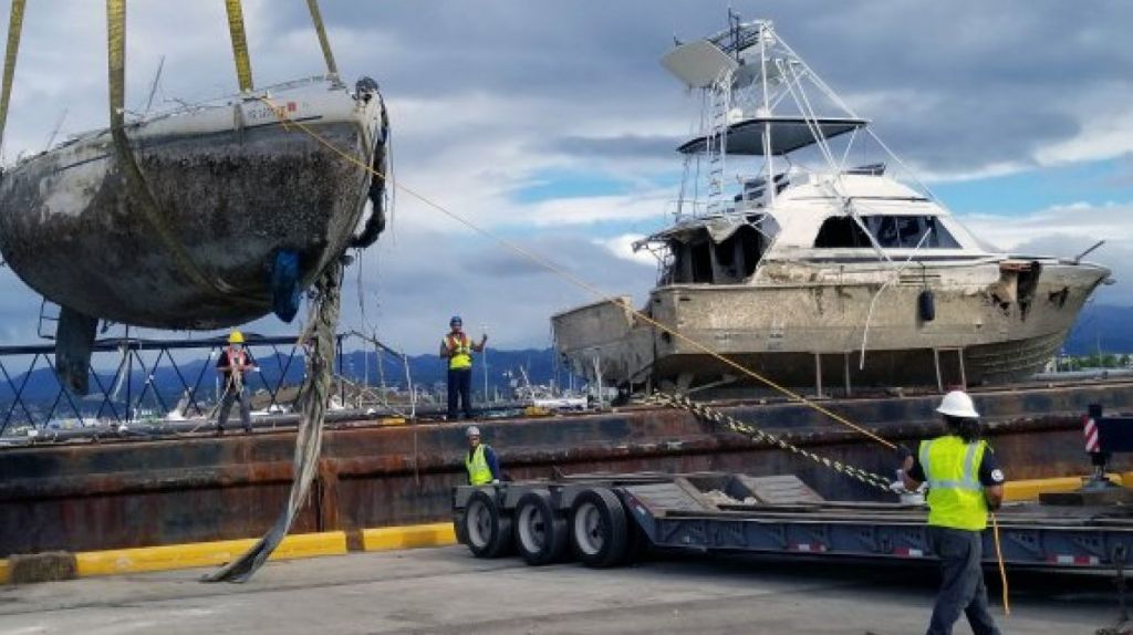  350 embarcaciones son removidas por la Guardia Costera y el DRNA 