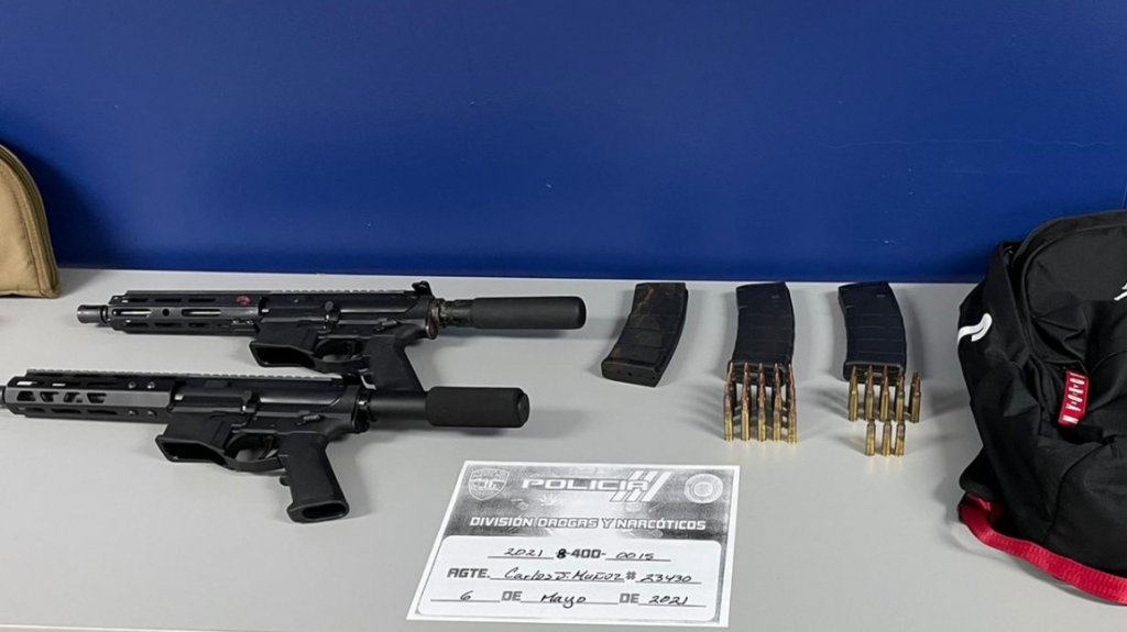  Fotos: Ocupan rifles y pistolas durante intervenciones en Santurce y Trujillo Alto 