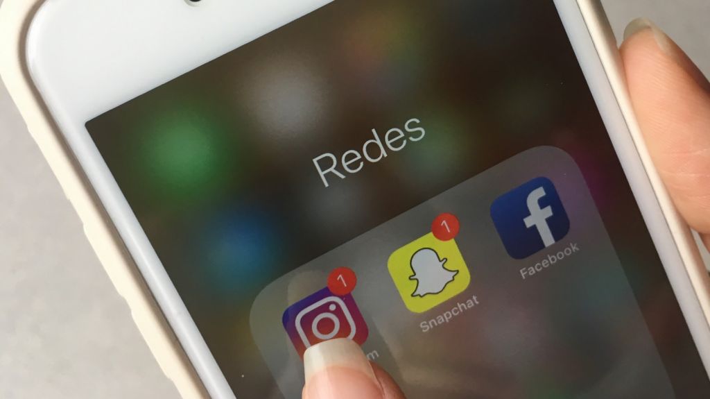  Instagram proh&iacute;be a los influentes promocionar cigarrillos electr&oacute;nicos 