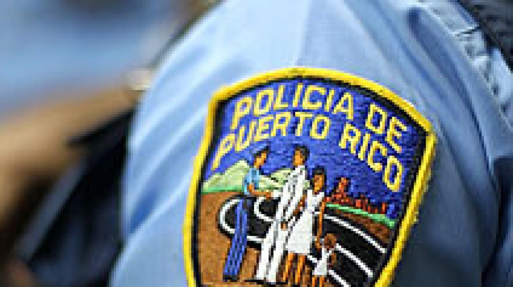  A punta de cuchillo le roban a una anciana en centro comercial de Can&oacute;vanas 