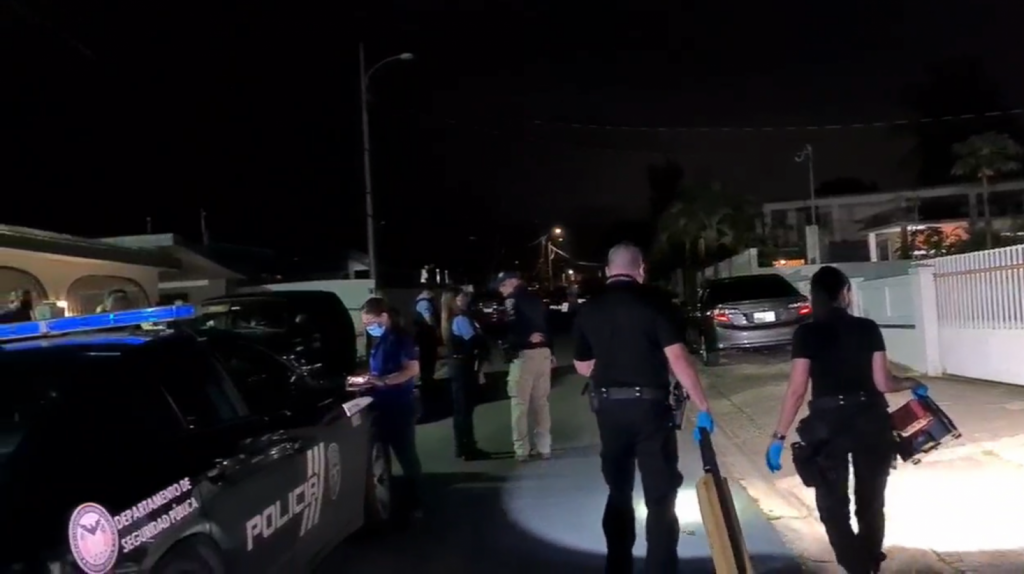  Video: Identifican a hombre asesinado anoche en Vega Alta 