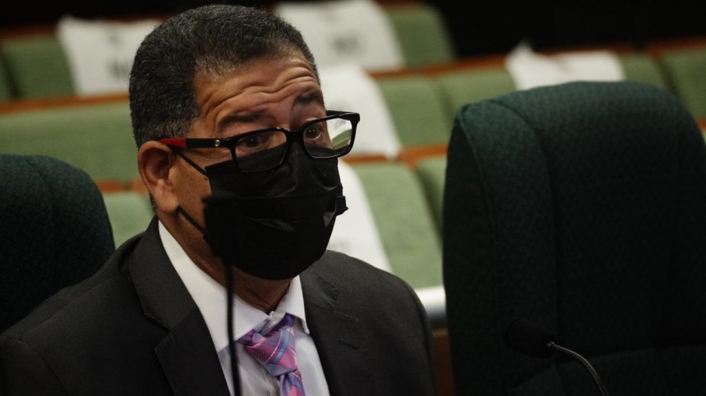  Asociaci&oacute;n de Maestros en conversaciones con el gobierno para que se honre el pago de la carrera magisterial a miles de maestros que obtuvieron grados 