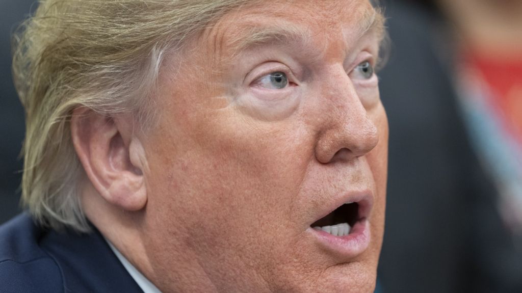  M&aacute;s de la mitad de estadounidenses desaprueba el desempe&ntilde;o de Trump 