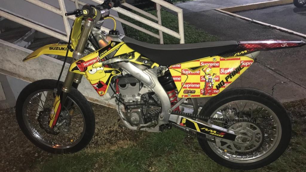  Municipales de Carolina quitan un “Four track”, ayer le quitaron una “motorita” y a otro una “toda Terreno” 