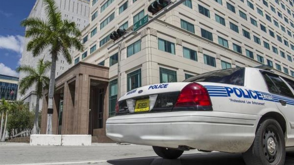  Un hispano que prendi&oacute; fuego a su novia es acusado de asesinato en Florida 