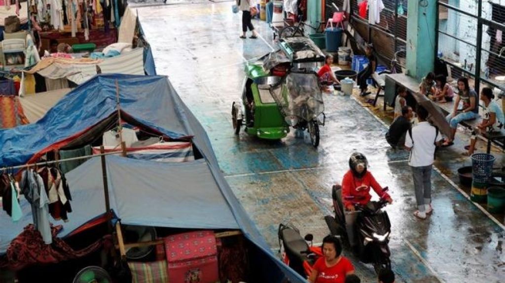  Vea video: Filipinas eleva la alerta por inundaciones tras el paso de tormenta Son-Tinh 