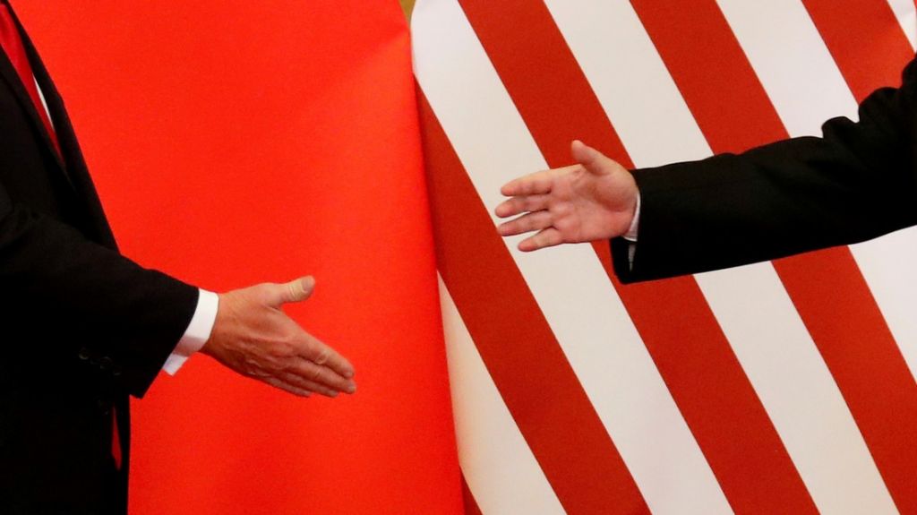  Trump aprueba la "fase uno" del acuerdo comercial con China 
