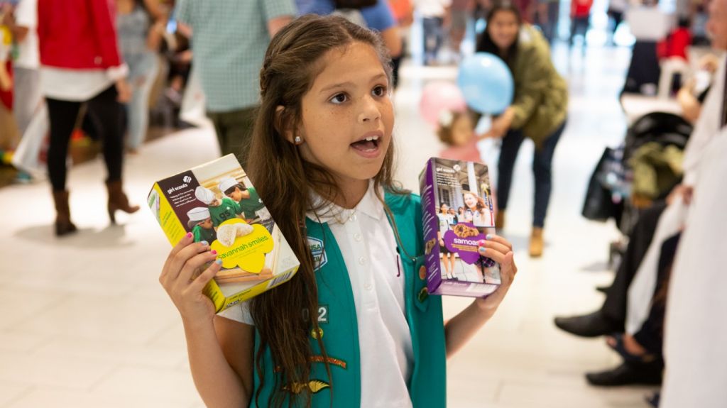  Las Girl Scouts vuelven con sus galletitas luego del hurac&aacute;n Mar&iacute;a 
