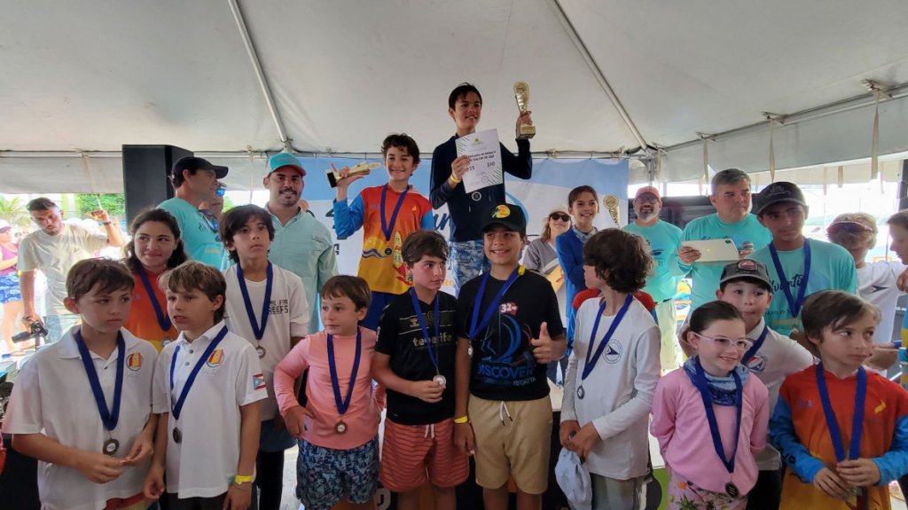  Primera regata de escuela de navegación en Ceiba 