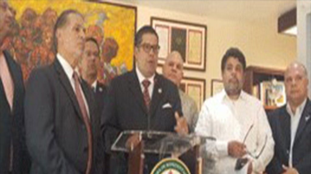  Legisladores alegan l&iacute;deres legislativos se oponen a demanda PPD contra JCF 