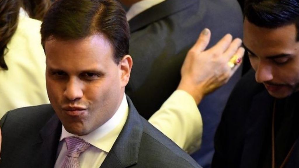  El&iacute;as S&aacute;nchez se ampara en la Quinta Enmienda para evitar entregar su celular 