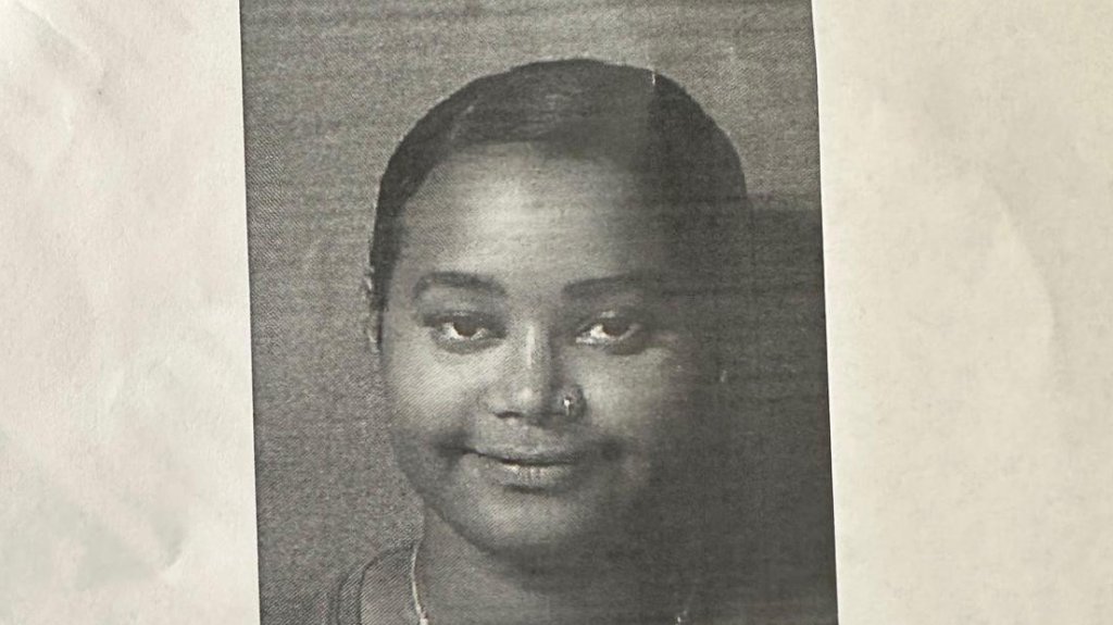  Mujer en Río Grande acusada de vender vehículo sin autorización del dueño 