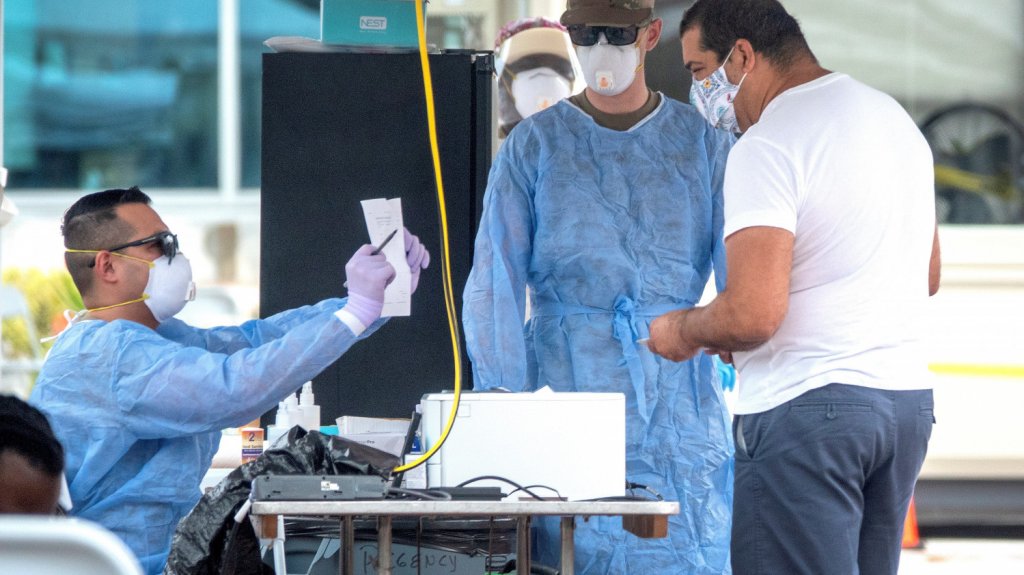  Florida ve un nuevo repunte y supera los 400.000 casos 