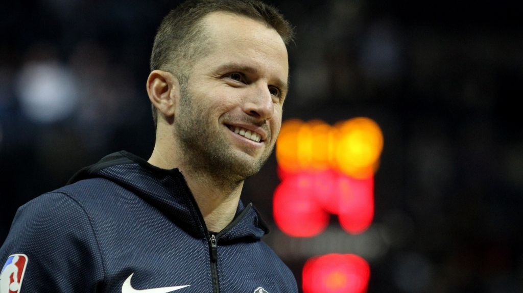  J.J. Barea dice estar "supercontento" tras jugar el primer partido desde enero 