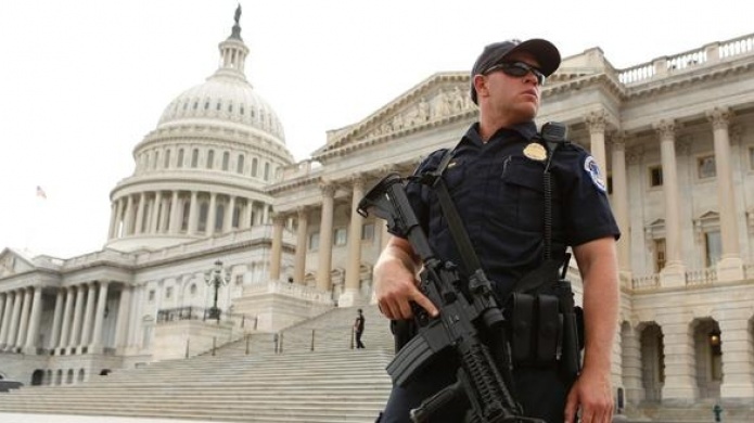 Video: Se reporta un tiroteo en la zona del Capitolio de EE.UU.
