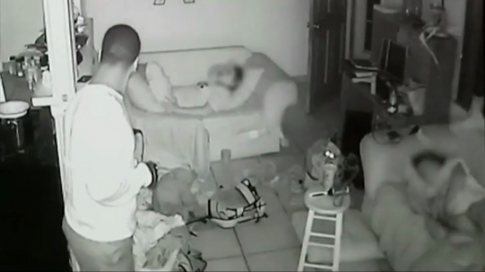 Ladrones roban casa con niÃ±os dormidos y quedan captados en video