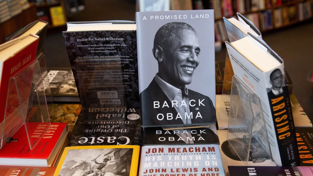  Las nuevas memorias de Obama venden casi 900.000 copias en 24 horas 