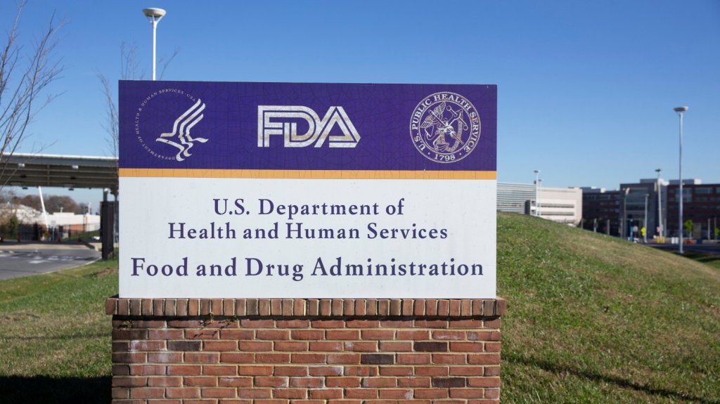  FDA autoriza el uso contra la covid del f&aacute;rmaco de Regeneron que us&oacute; Trump 