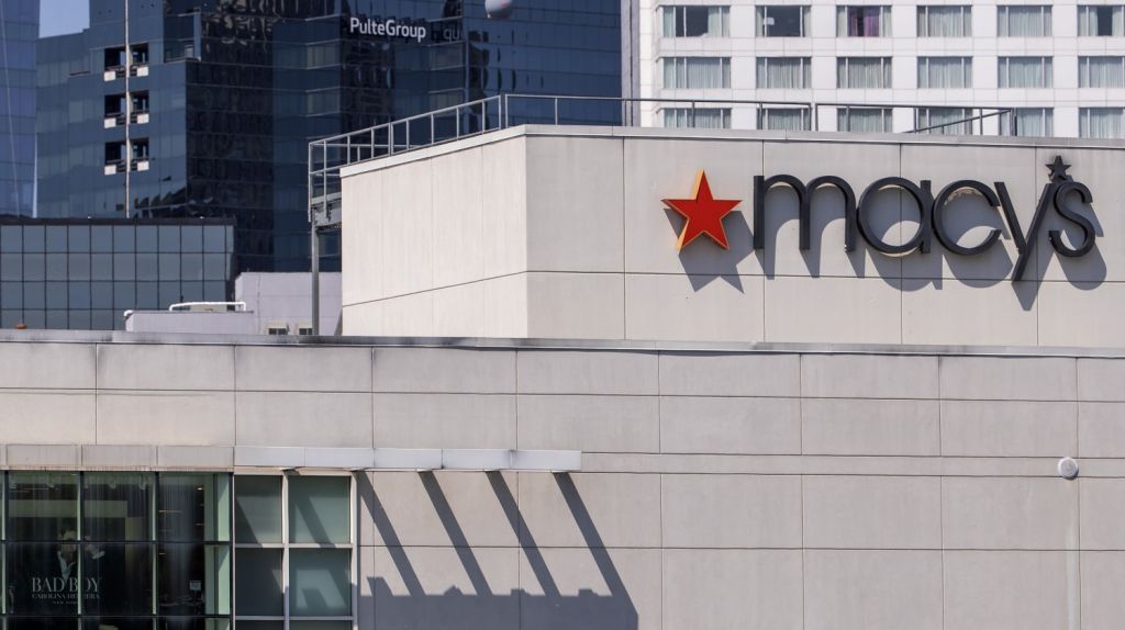  Macy's anuncia 3.900 despidos en restructuraci&oacute;n por impacto de COVID-19 