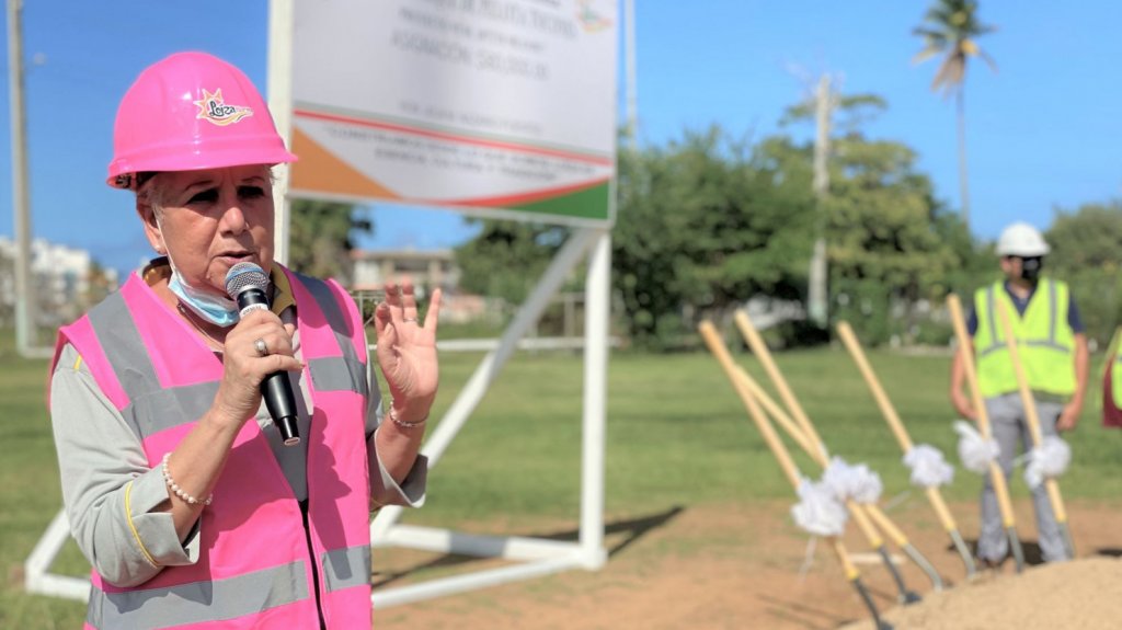  -Lo&iacute;za invierte 676 mil d&oacute;lares en nuevos proyectos de reconstrucci&oacute;n de instalaciones deportivas 