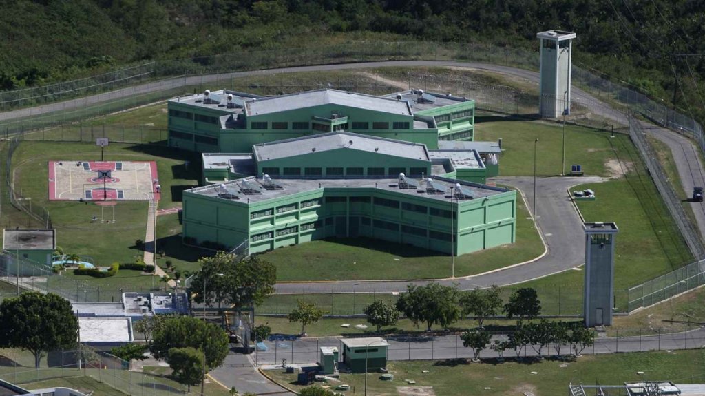  Encuentran confinado muerto en Las Cucharas en Ponce 