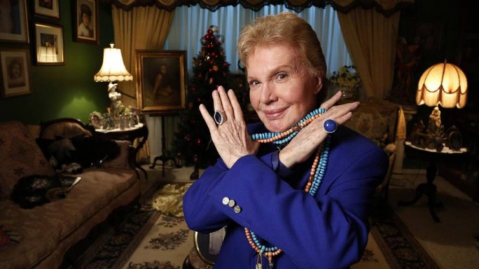 Walter Mercado: Trump traerÃ­a la 'destrucciÃ³n total' del mundo