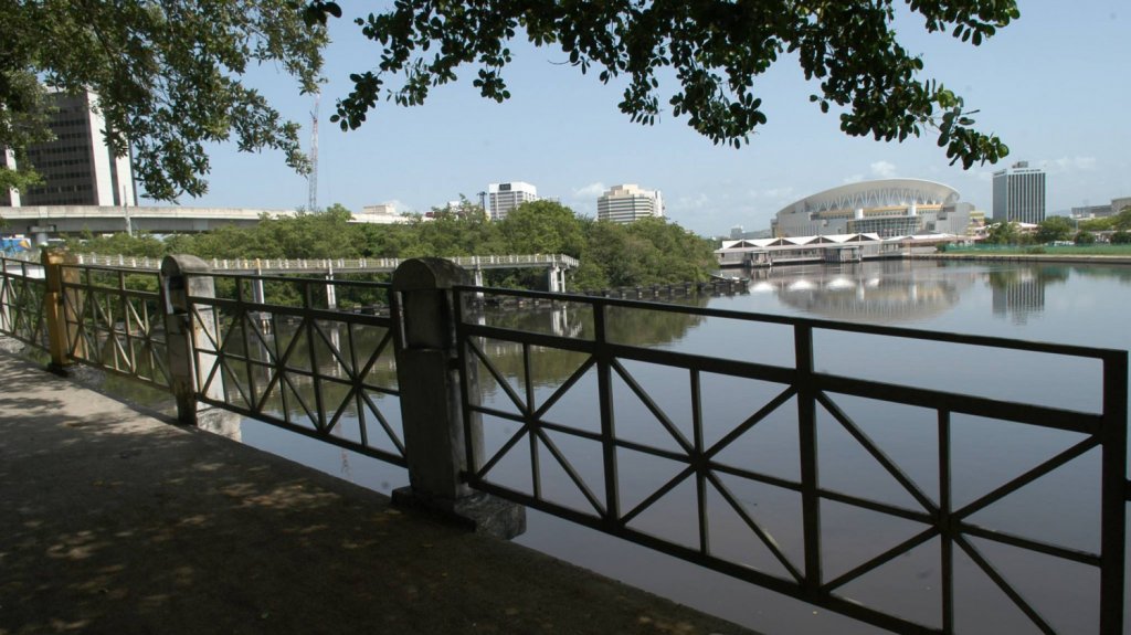  Alcalde de San Juan anuncia el inicio del traspaso de titularidad del parque lineal Enrique Martí Coll del DRNA al municipio 