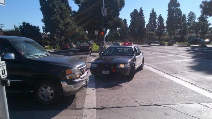 Al menos dos policÃ­as heridos en un tiroteo en California