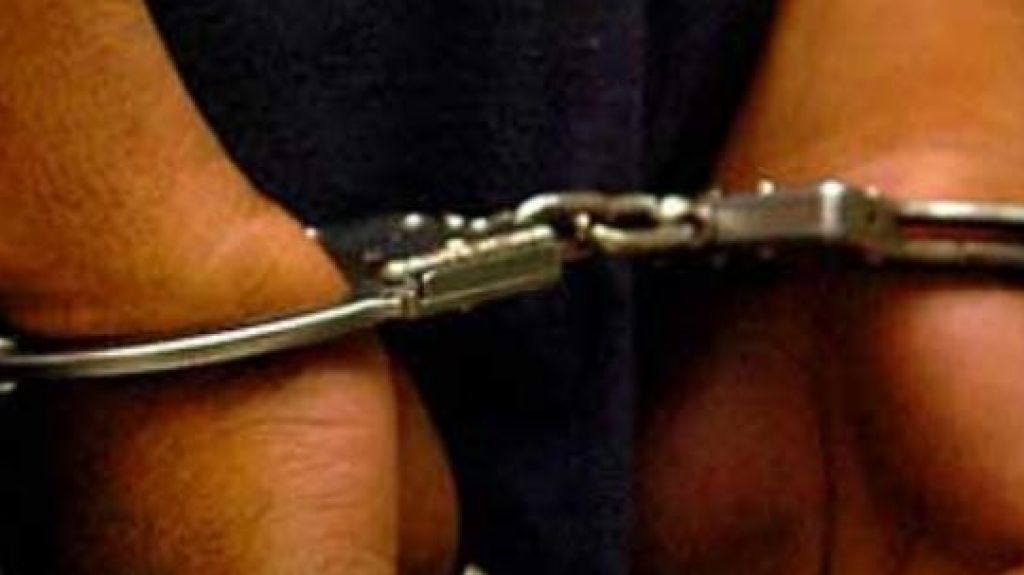 Cargos a un hombre por actos lascivos y maltrato a menor en Arecibo