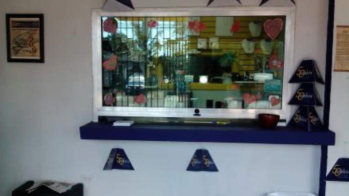 Senado aprueba medida para regular 
casas de empeÃ±o 
