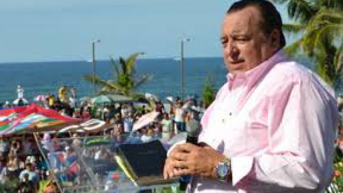  Jorge Raschke : Gobernador quite las Cargas impositivas al Pueblo y entonces hablamos de la Marihuana
