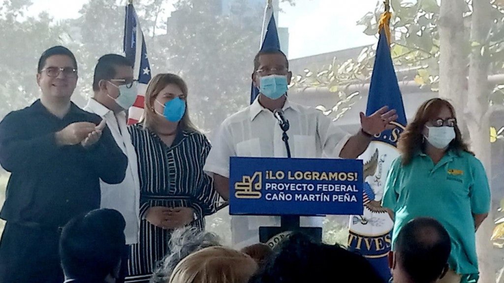  Gobernador no cree necesaria ley para declarar salud educaci&oacute;n y seguridad servicio esencial 