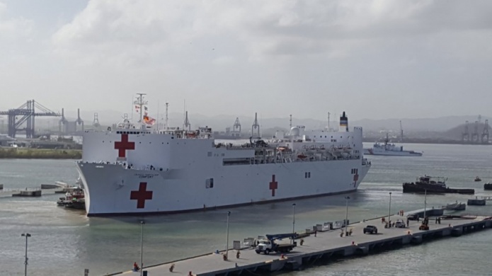 Llega a San Juan buque hospital de la Marina estadounidense 