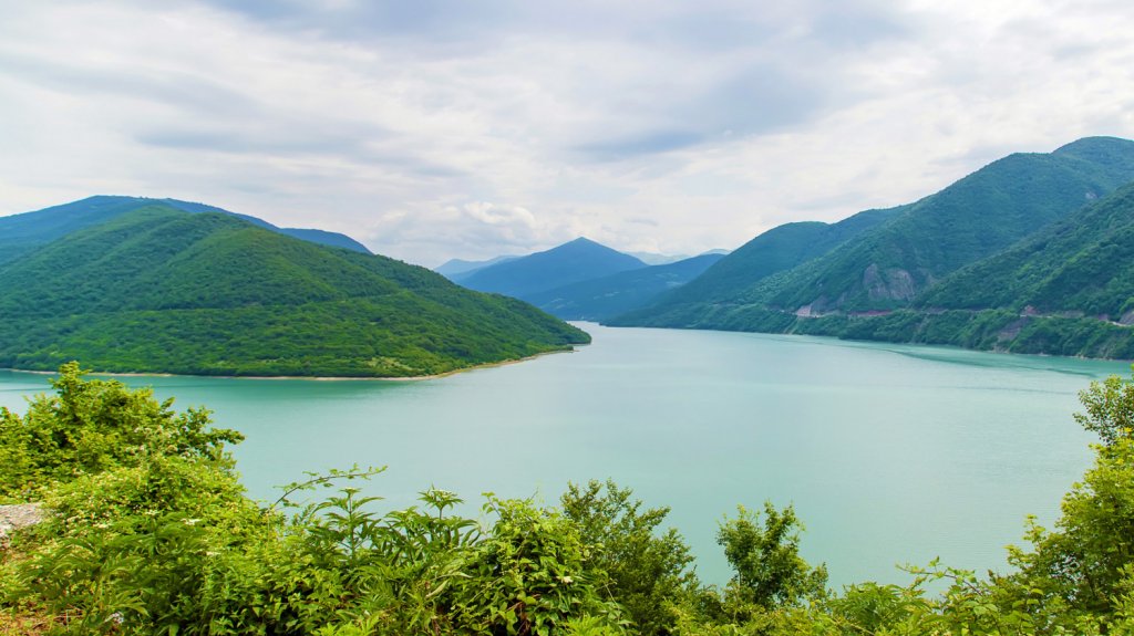  AAA anuncia aprobaci&oacute;n de fondos para generadores de energ&iacute;a bajo programa de FEMA 