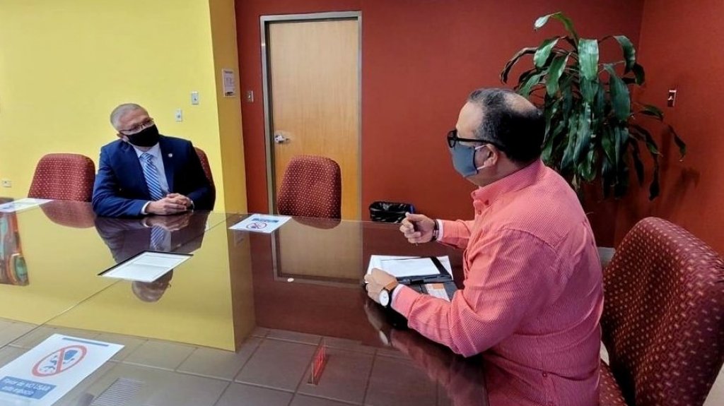  Alcalde de Caguas establece con secretario de Seguridad P&uacute;blica colaboraci&oacute;n mutua en la lucha contra el crimen 