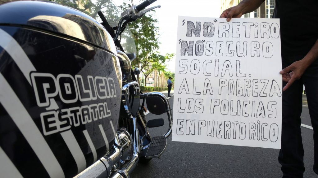  El Gobierno se compromete en mejorar las condiciones de la Polic&iacute;a 