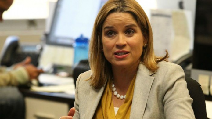 Empleados del Municipio de San Juan tendrÃ¡n que acogerse a una organizaciÃ³n laborar (UniÃ³n) a la Fuerza o si, o si.