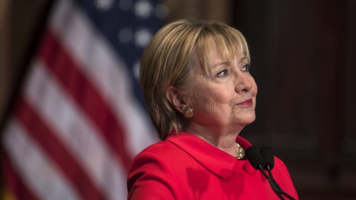 Clinton no descarta cuestionar el resultado electoral por la trama rusa