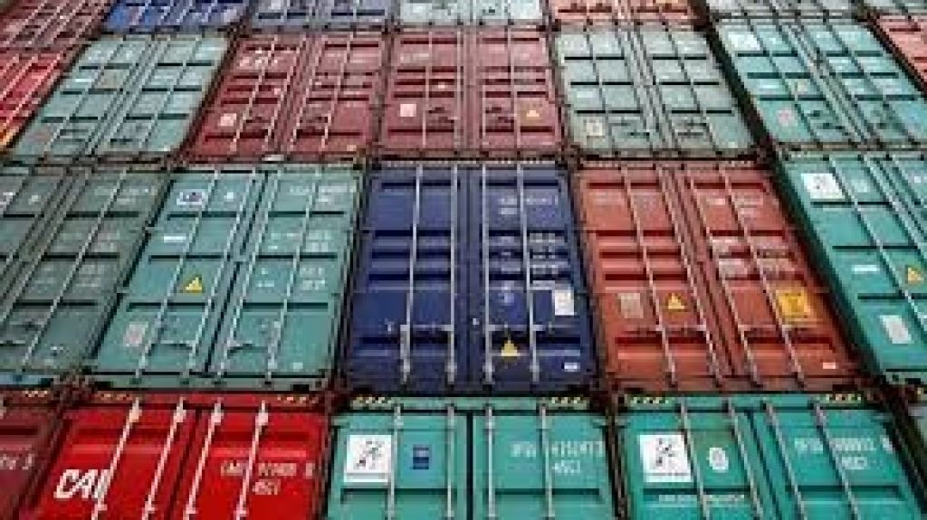  Vea video: FMI baja el crecimiento global al 3,7% en 2018 y 2019 por las tensiones entre EE.UU. y China 