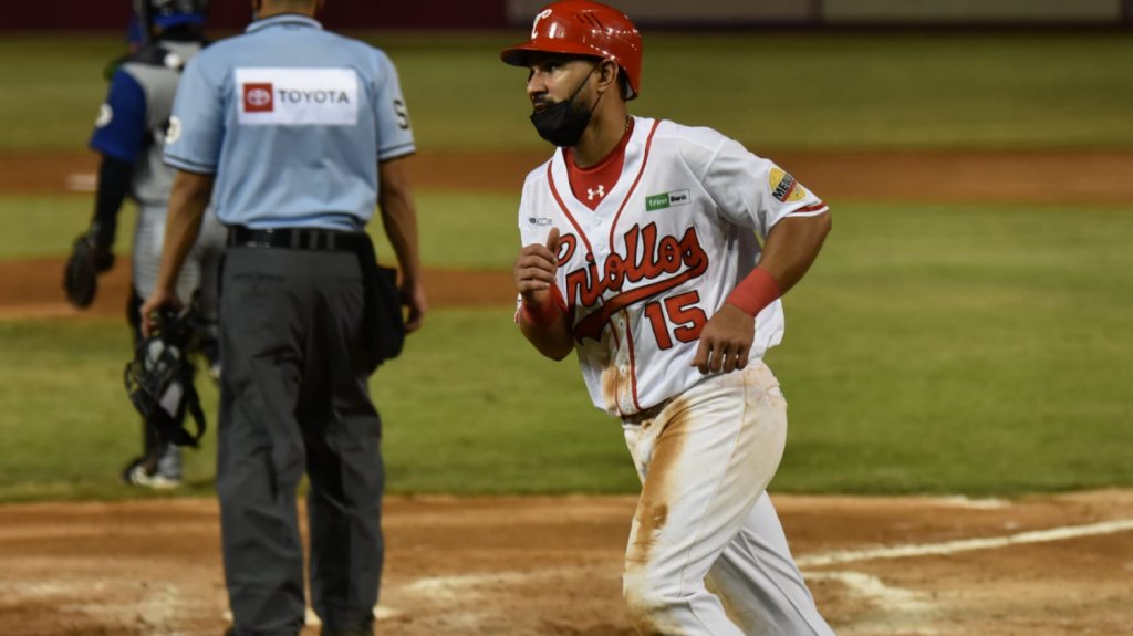  Criollos aplastan a los Atenienses 