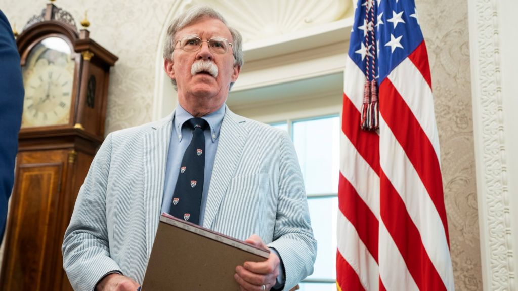  Bolton se re&uacute;ne con altos funcionarios en Tokio entre tensiones con Ir&aacute;n 