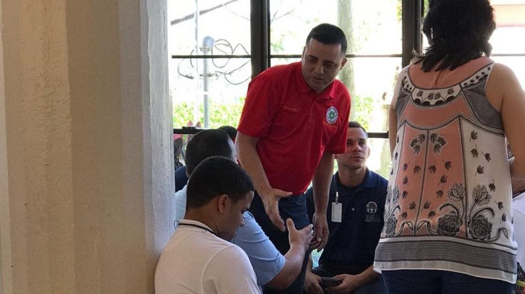 Llevan alegrÃ­a de AcciÃ³n de Gracias a Las MarÃ­as 