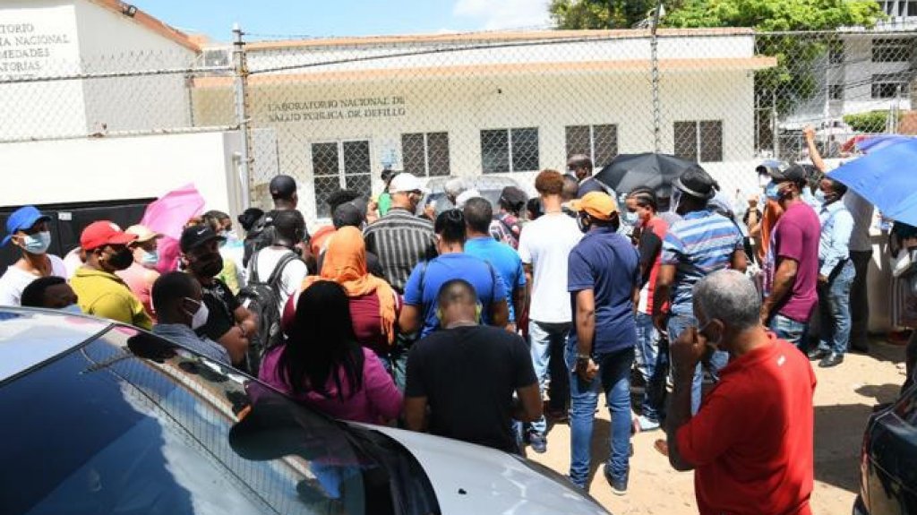  Decreta el presidente Medina otro estado de emergencia por 45 días para frenar la cadena de contagios que asciende a 53,956 y 993 fallecidos 