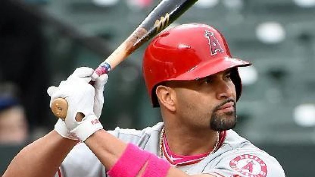  Albert Pujols dice quiere jugar con los Gigantes en próxima temporada 