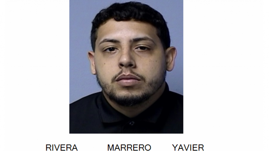  Se robó un radio de comunicaciones de la policía de una patrulla que estaba en Garantía en “Dealer” de Humacao 