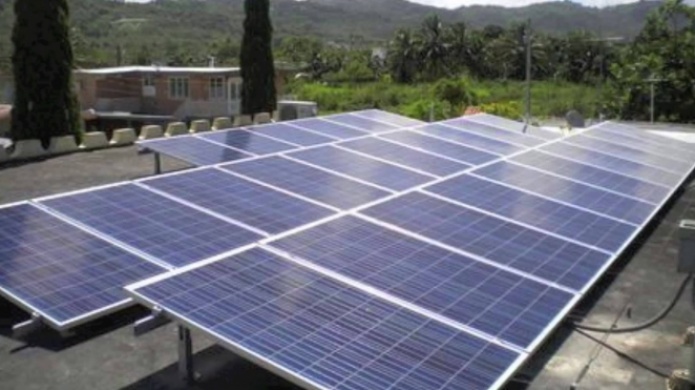 Proveedor de energÃ­a solar trabaja con el gobierno para llevar energÃ­a residencial a la isla