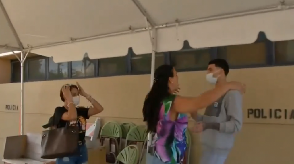  Video: Supuesto reguetonero arrestado en Carolina con &iacute;nfulas de &ldquo;Guapet&oacute;n&rdquo; 