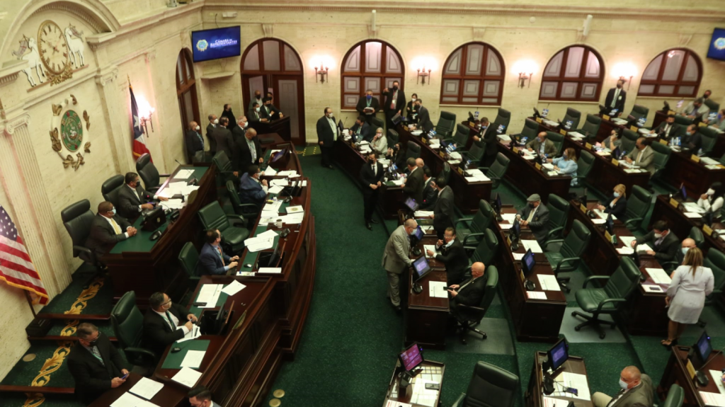  C&aacute;mara de Representantes aprueba presupuesto que protege a la UPR, empleados p&uacute;blicos y pensionados 